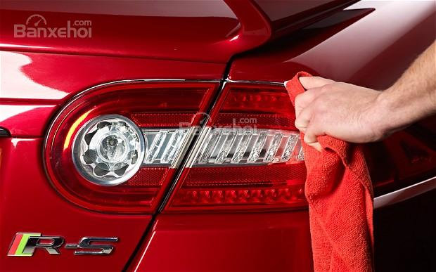 Top 10 mẹo hữu ích giúp bạn rửa xe hơi hiệu quả